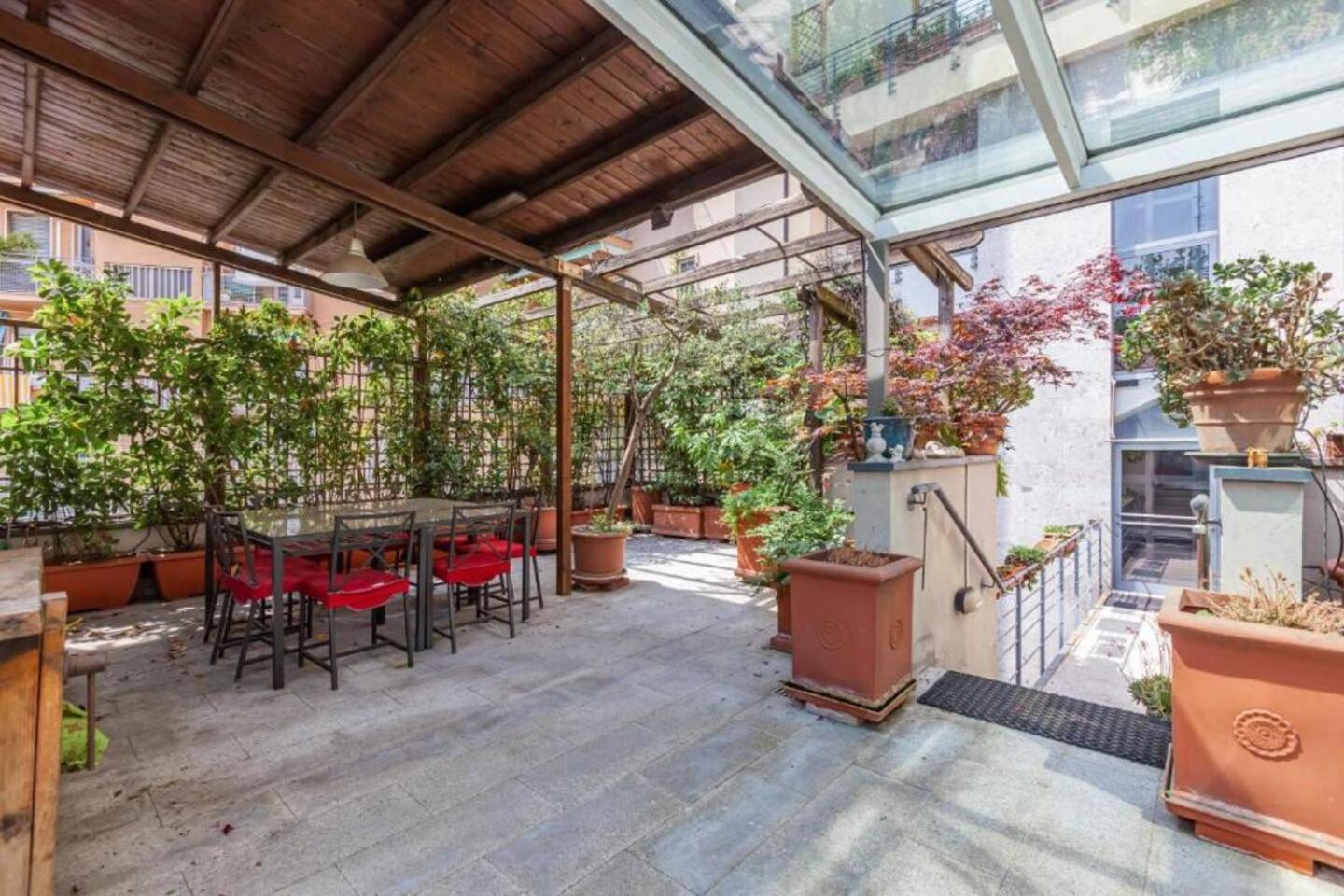 ミラノNoisette Casa Con Giardinoアパートメント エクステリア 写真